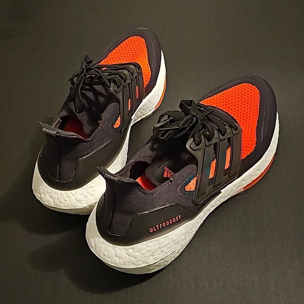 Adidas ultraboost 21 Mens 8.5 black orange white - Picture 3 of 4